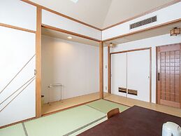 Aqua Garden Hotel Fukumaru