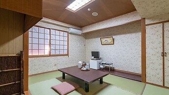 Aqua Garden Hotel Fukumaru