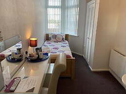 Austins Self Service Guest House