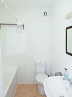 Cardiff Central Hotel By Belvilla