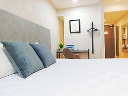 The Leverage Business Hotel Mergong