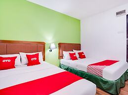 OYO 89652 Bjorn Boutique Hotel