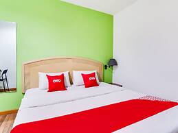 OYO 89652 Bjorn Boutique Hotel