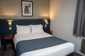Cocked Hat Hotel by Greene Kings Inns