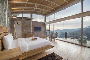 Seclude Ramgarh, Cliff's Edge