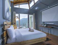 Seclude Ramgarh, Cliff's Edge