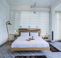 Seclude Ramgarh, Cliff's Edge