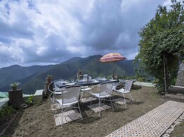 Seclude Ramgarh, Cliff's Edge