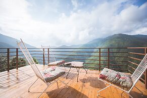 Seclude Ramgarh, Cliff's Edge