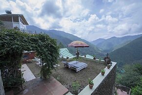 Seclude Ramgarh, Cliff's Edge