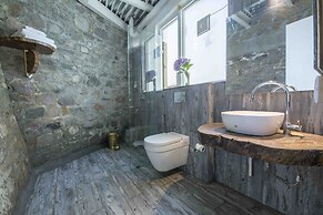 Seclude Ramgarh, Cliff's Edge