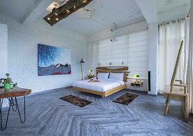 Seclude Ramgarh, Cliff's Edge