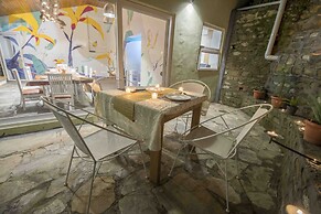 Seclude Ramgarh, Cliff's Edge