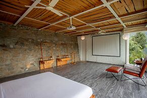 Seclude Ramgarh, Cliff's Edge