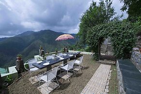 Seclude Ramgarh, Cliff's Edge