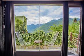 Seclude Ramgarh, Cliff's Edge