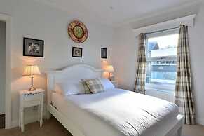 Inn at Cheltenham Parade