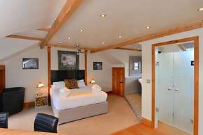 Inn at Cheltenham Parade