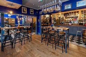 Inn at Cheltenham Parade