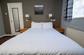 Old Grey Mare Hotel by Greene King Inns