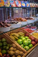 LSE Carr-Saunders Hall - Campus Accommodation