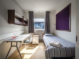 LSE Carr-Saunders Hall - Campus Accommodation