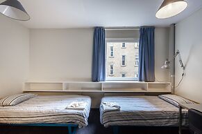 LSE Carr-Saunders Hall - Campus Accommodation