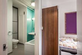 LSE Carr-Saunders Hall - Campus Accommodation