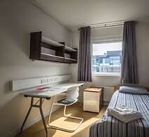 LSE Carr-Saunders Hall - Campus Accommodation