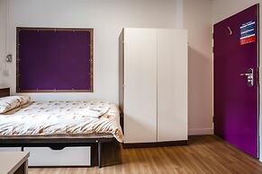 LSE Carr-Saunders Hall - Campus Accommodation