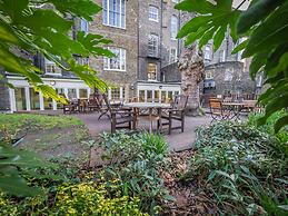 LSE Passfield Hall - Campus Accommodation