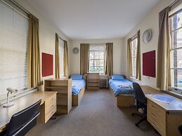 LSE Passfield Hall - Campus Accommodation