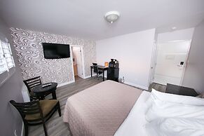 Metropolitan Inn & Suites