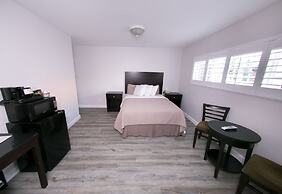 Metropolitan Inn & Suites