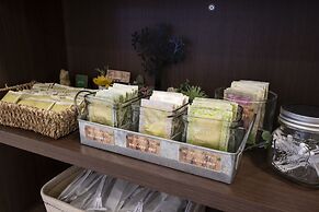 Hotel Econo Tsu Station