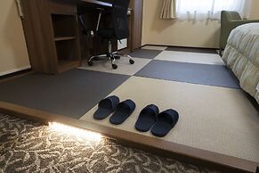 Hotel Econo Tsu Station