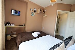 All Seasons Guest House