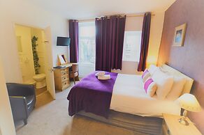 All Seasons Guest House