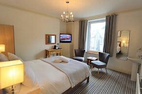 All Seasons Guest House