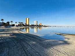 Albohera Playa hotel by Belvilla Resorts
