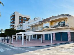 Albohera Playa hotel by Belvilla Resorts