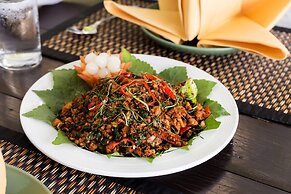 Krungsri River Hotel