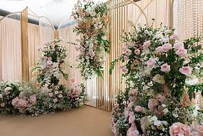 Krungsri River Hotel