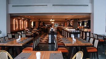 Krungsri River Hotel