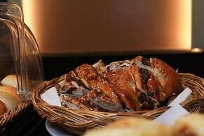 Krungsri River Hotel