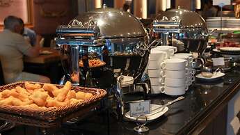 Krungsri River Hotel