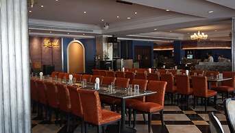 Krungsri River Hotel