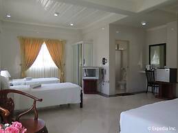 Emiramona Garden Hotel