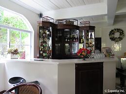 Emiramona Garden Hotel