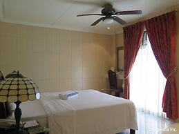 Emiramona Garden Hotel